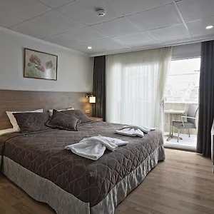  Otel Alsancak