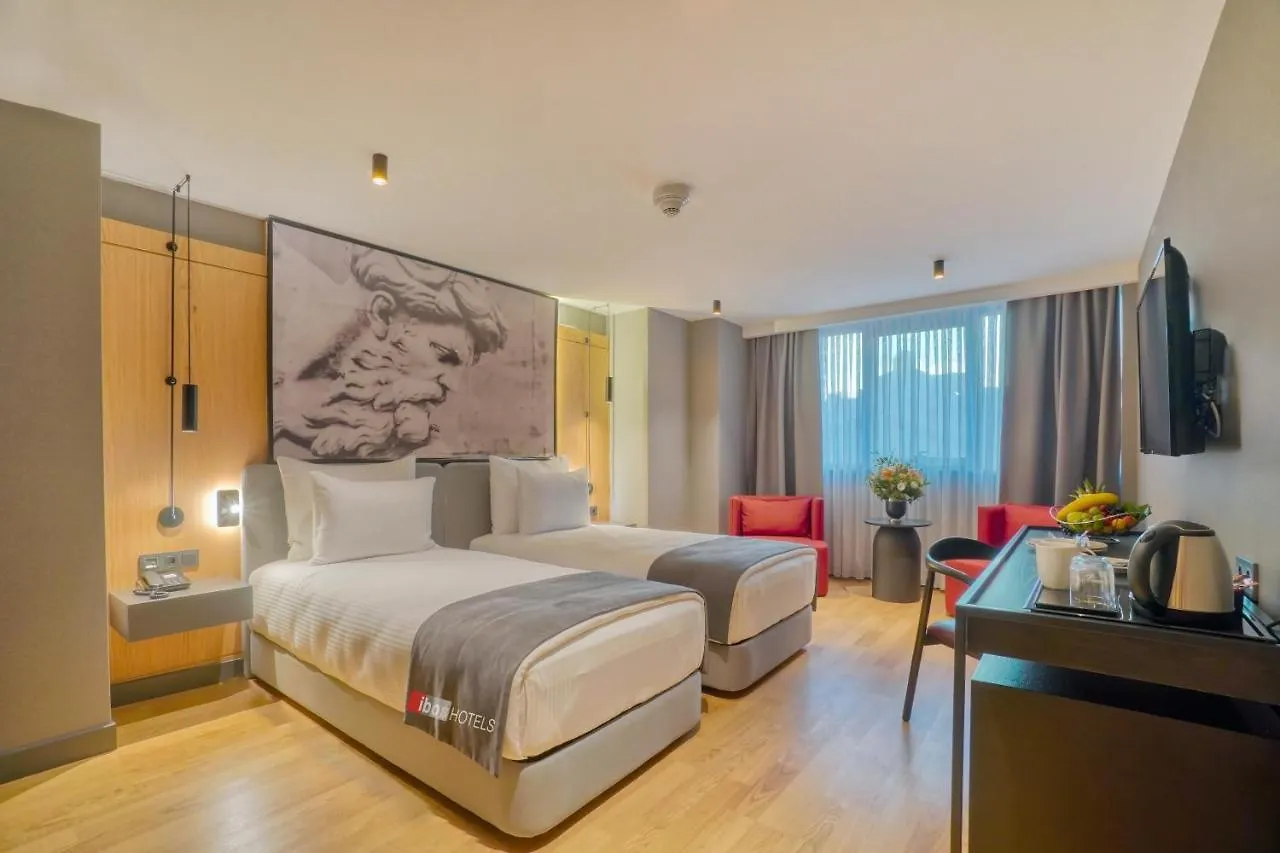Ibos Hotels Smirne 4*,