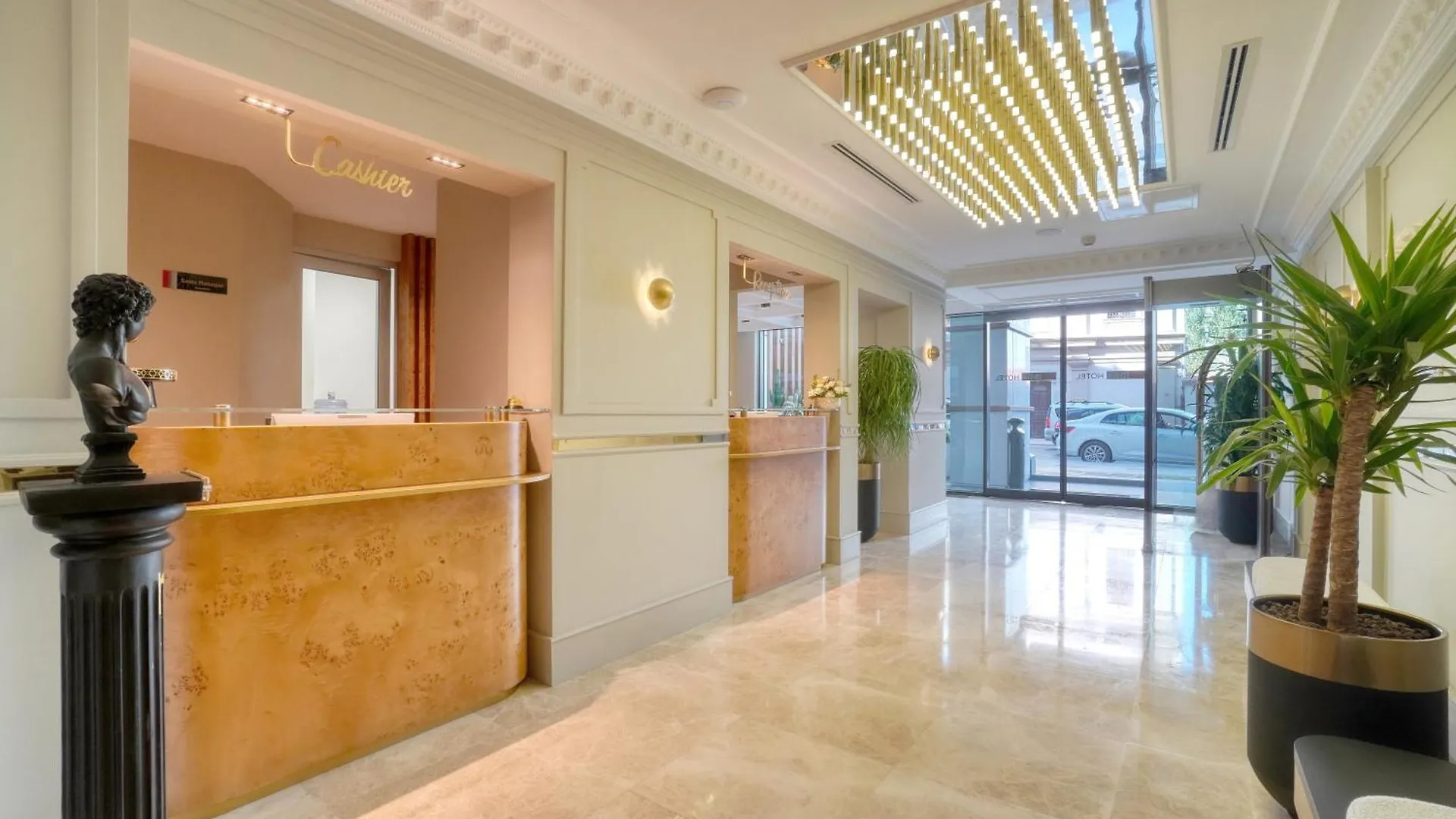 Ibos Hotels Smirne 4*,